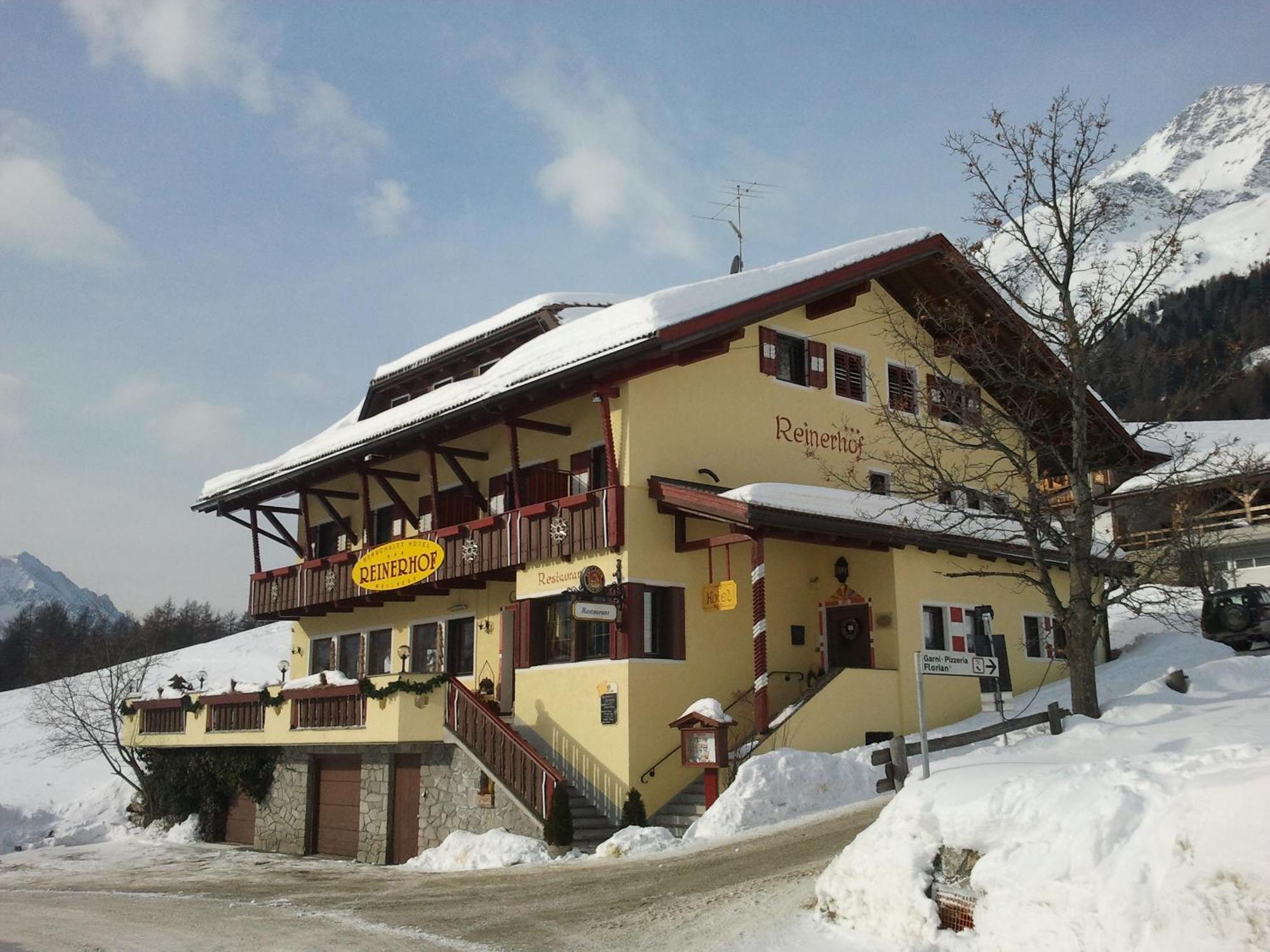 Bergchalet Hotel Reinerhof Riva di Tures Exterior photo